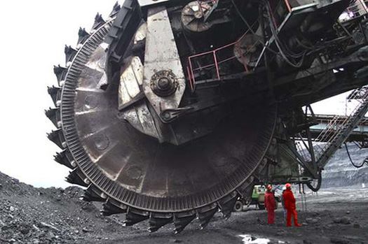 

Eimer Rad Bagger in einen Kohle-Tagebau.

Ekibastuz, Kasachstan.

